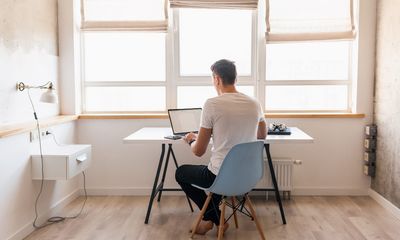 SOHO族是什麼？秒懂斜槓族、Freelancer自由工作者的差異